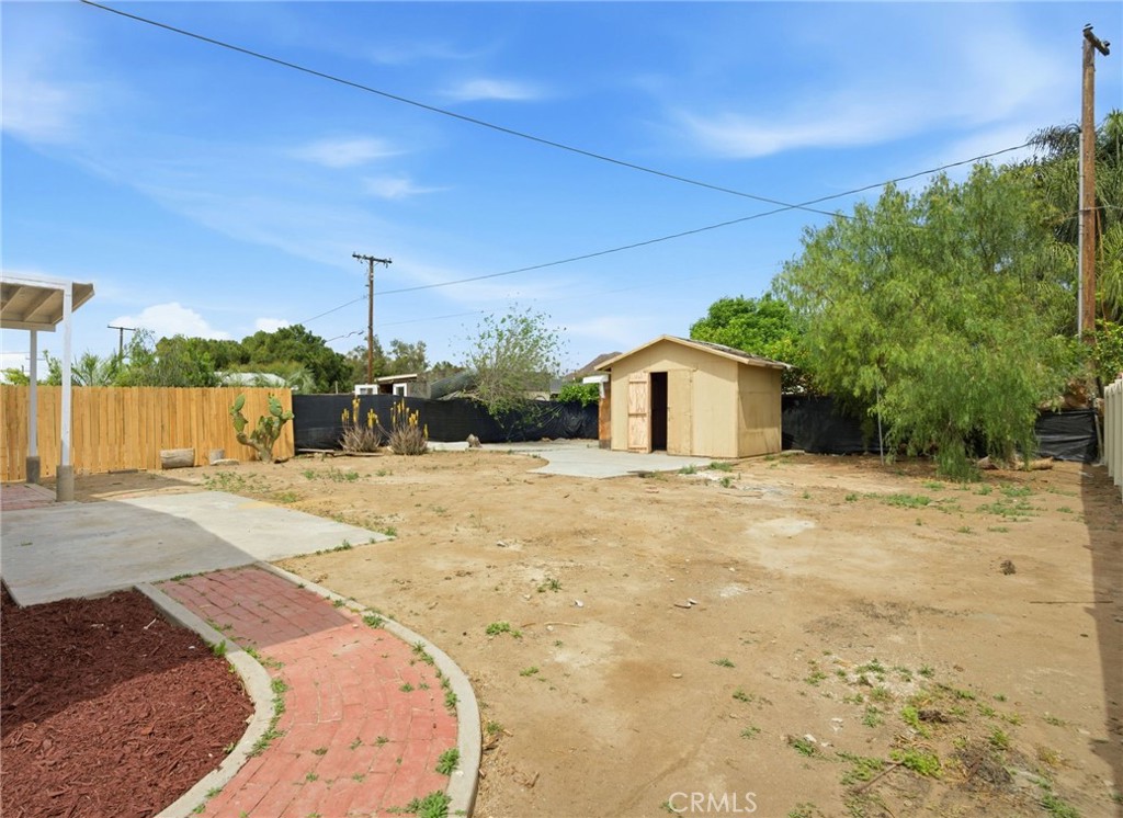 33098 Finch Street Winchester, CA 92596 - Photo 31 of 36 a view of a house with a patio