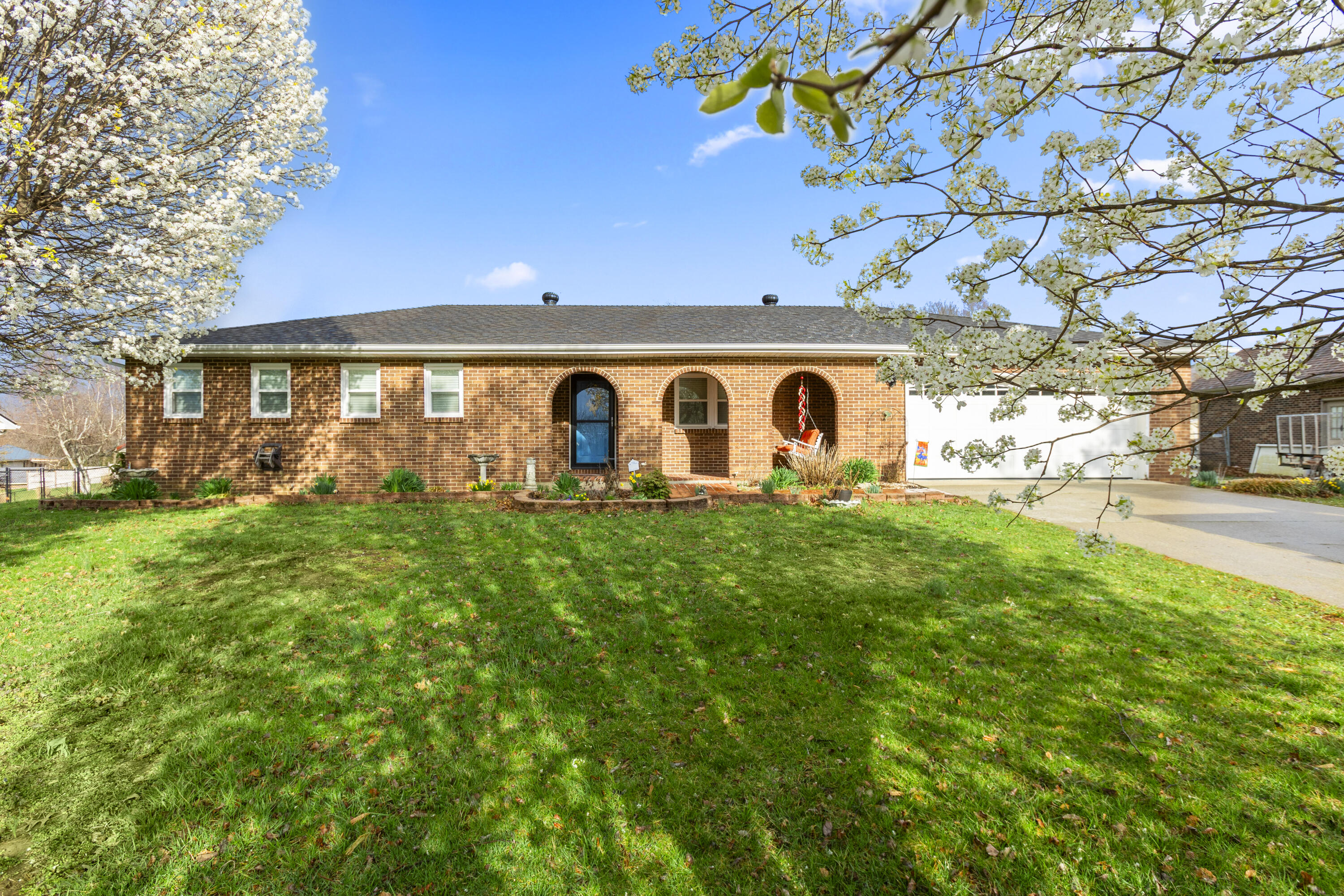 128 Maple Ridge Drive Mount Sterling, KY 40353 - Photo 14 of 39 I82A8472