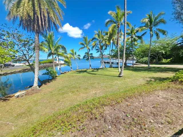 $4,200 | 45-180 Mahalani Place, Unit 11, Kaneohe, HI 96744