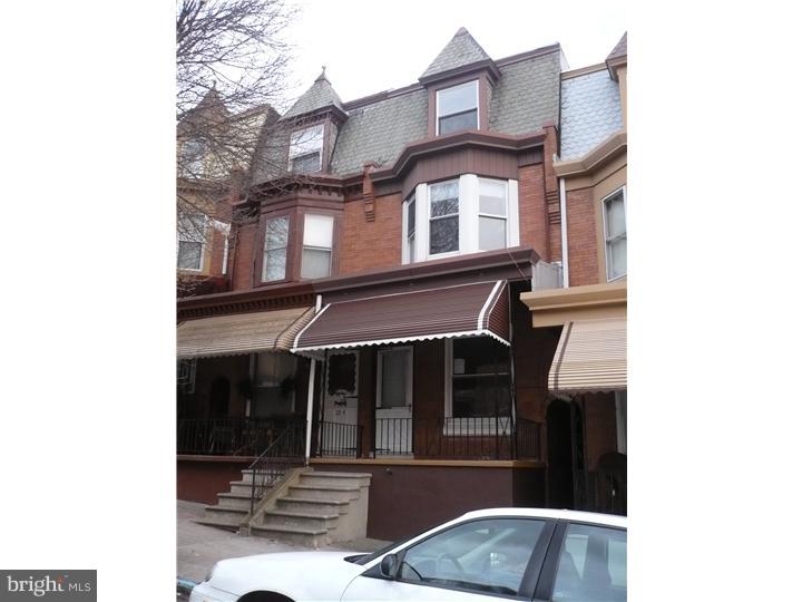 1242 Spring Street Reading, PA 19604 - Photo 1 of 11 Gallery Image 1