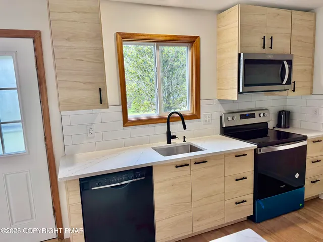 $2,150 | 7067 Vista Drive, Tobyhanna, PA 18466