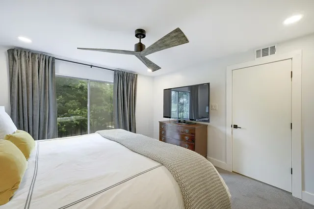 $2,450 | 702 Castle Ridge Road, Unit B, Austin, TX 78746