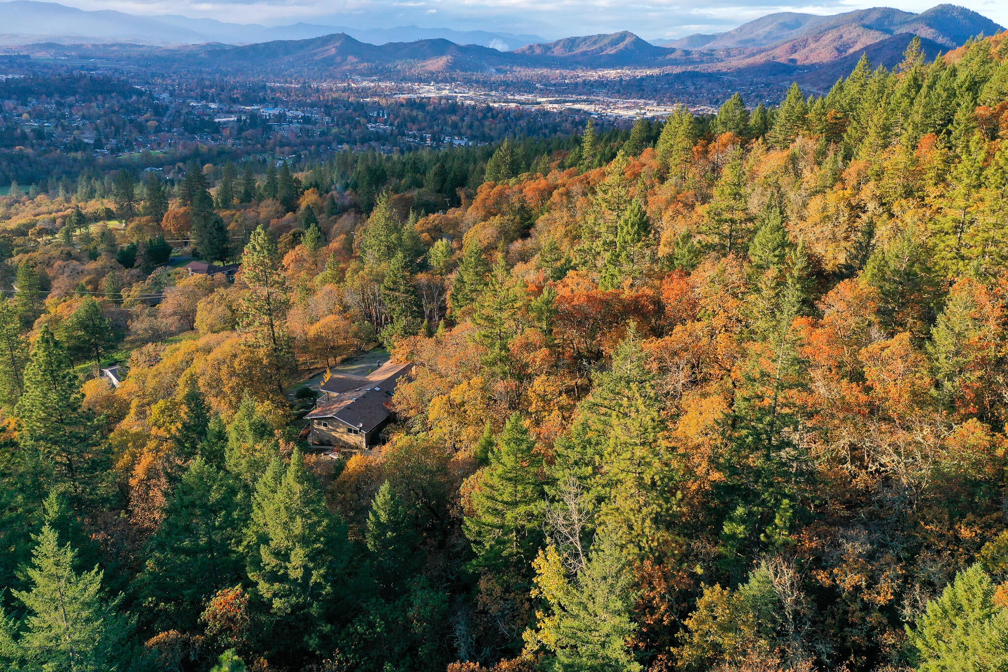 783 Trollview Road Grants Pass, OR 97527 - Photo 20 of 49 DJI_0179