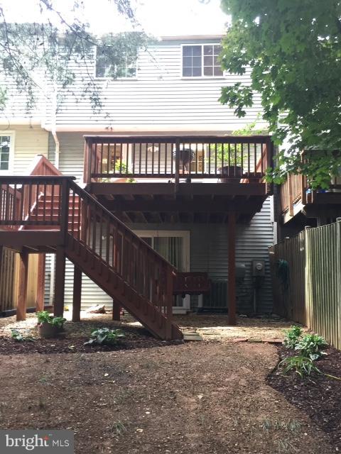 10320 Apple Ridge Road Gaithersburg, MD 20886 - Photo 21 of 30 a view of a house with brick walls