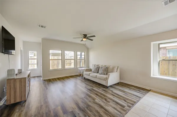 $340,000 | 224 Catalina Cove Drive, Katy, TX 77493