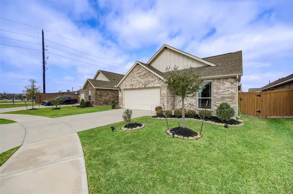 $340,000 | 224 Catalina Cove Drive, Katy, TX 77493