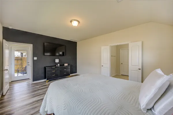 $340,000 | 224 Catalina Cove Drive, Katy, TX 77493