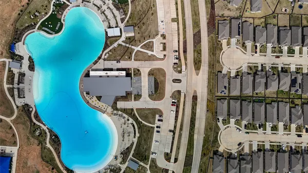 $340,000 | 224 Catalina Cove Drive, Katy, TX 77493