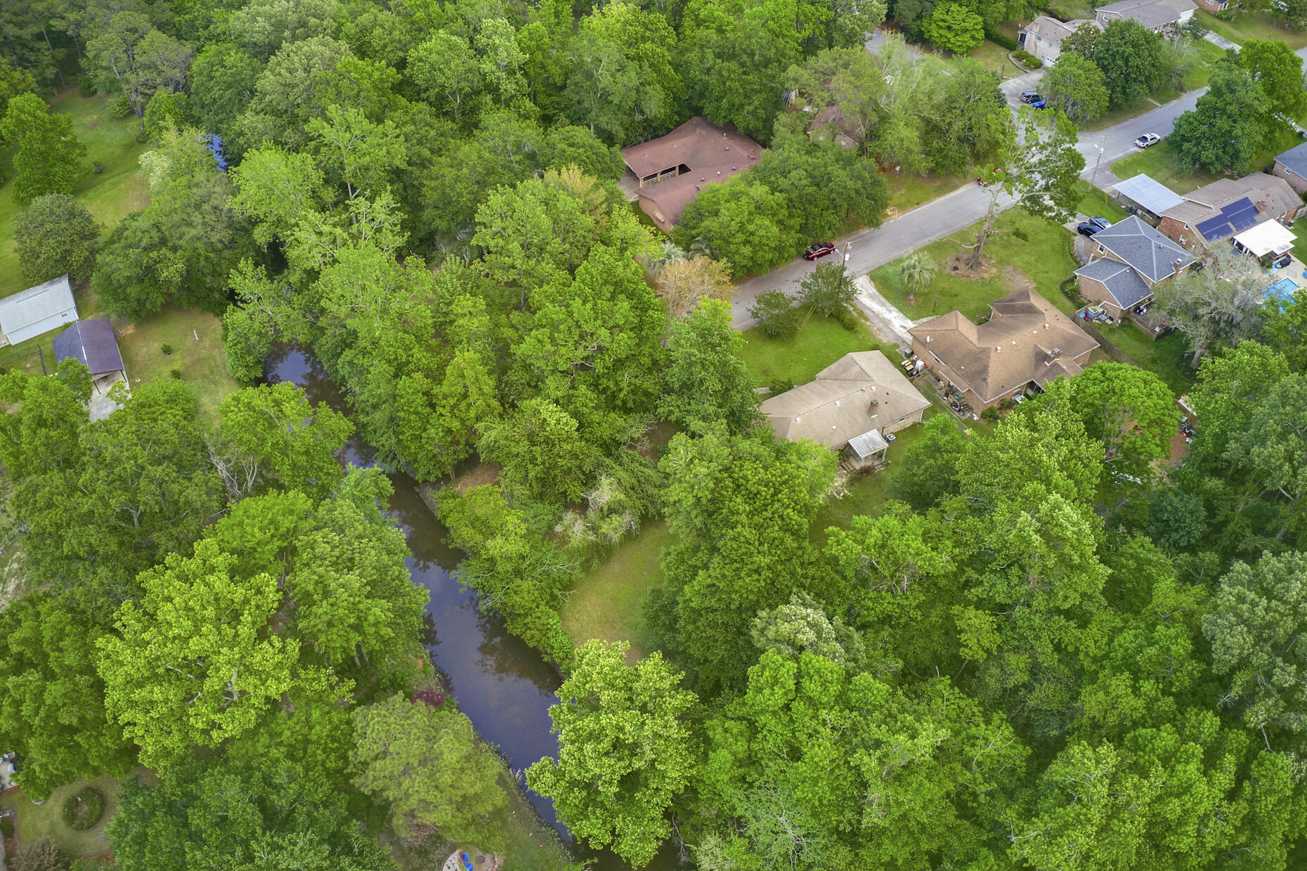 6037 Rembert Drive Hanahan, SC 29410 - Photo 38 of 43 (40)