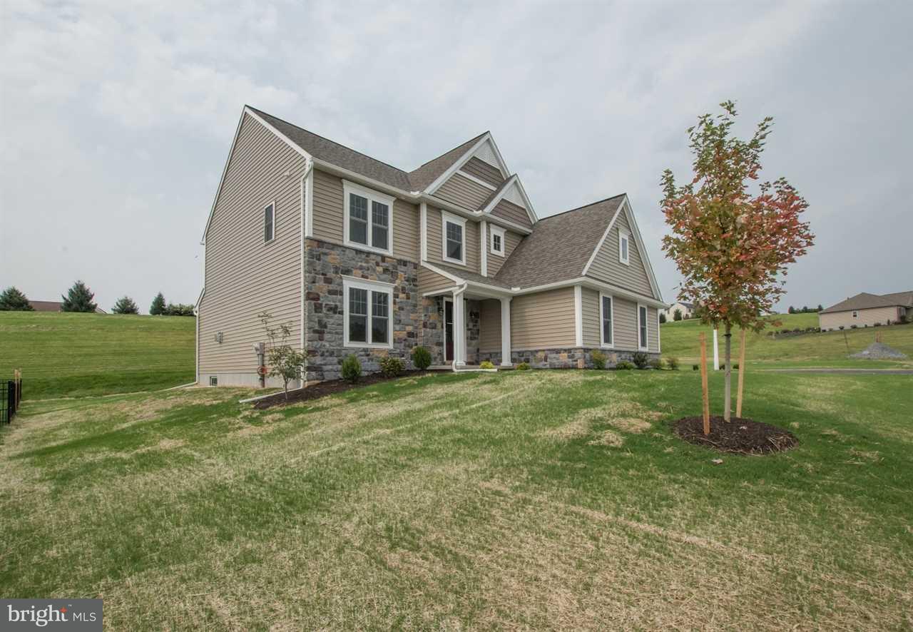 7037 Beaver Spring Road Harrisburg, PA 17111 - Photo 2 of 23 Gallery Image 2