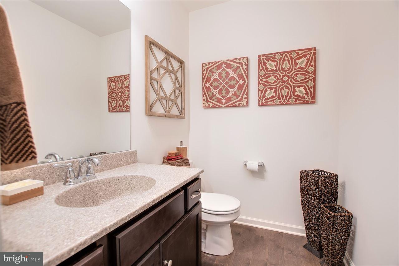 7037 Beaver Spring Road Harrisburg, PA 17111 - Photo 13 of 23 Gallery Image 13