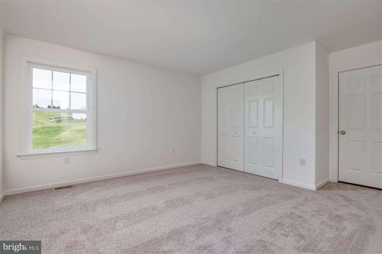 7037 Beaver Spring Road Harrisburg, PA 17111 - Photo 16 of 23 Gallery Image 16