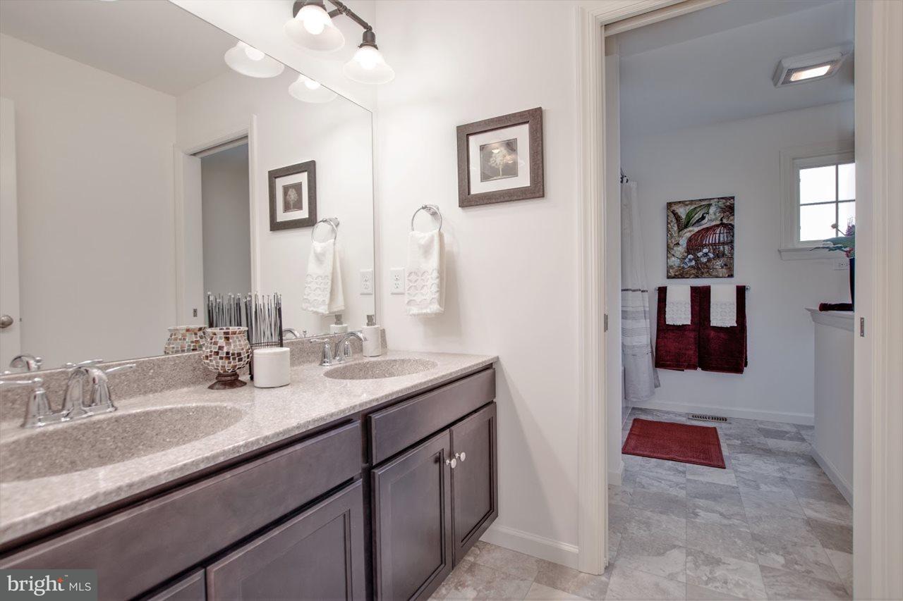 7037 Beaver Spring Road Harrisburg, PA 17111 - Photo 17 of 23 Gallery Image 17
