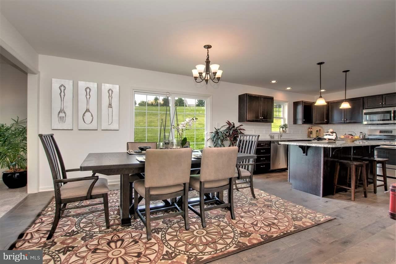7037 Beaver Spring Road Harrisburg, PA 17111 - Photo 6 of 23 Gallery Image 6