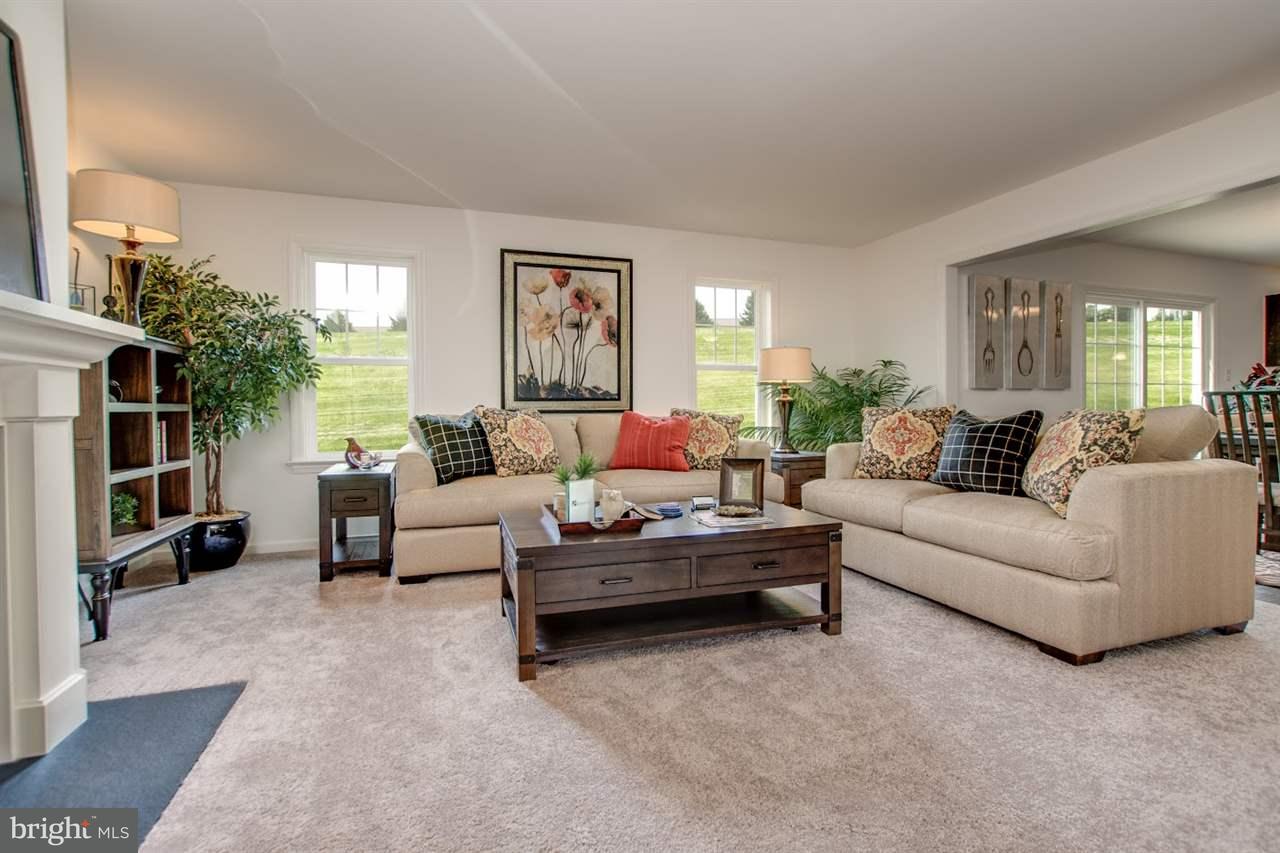 7037 Beaver Spring Road Harrisburg, PA 17111 - Photo 10 of 23 Gallery Image 10