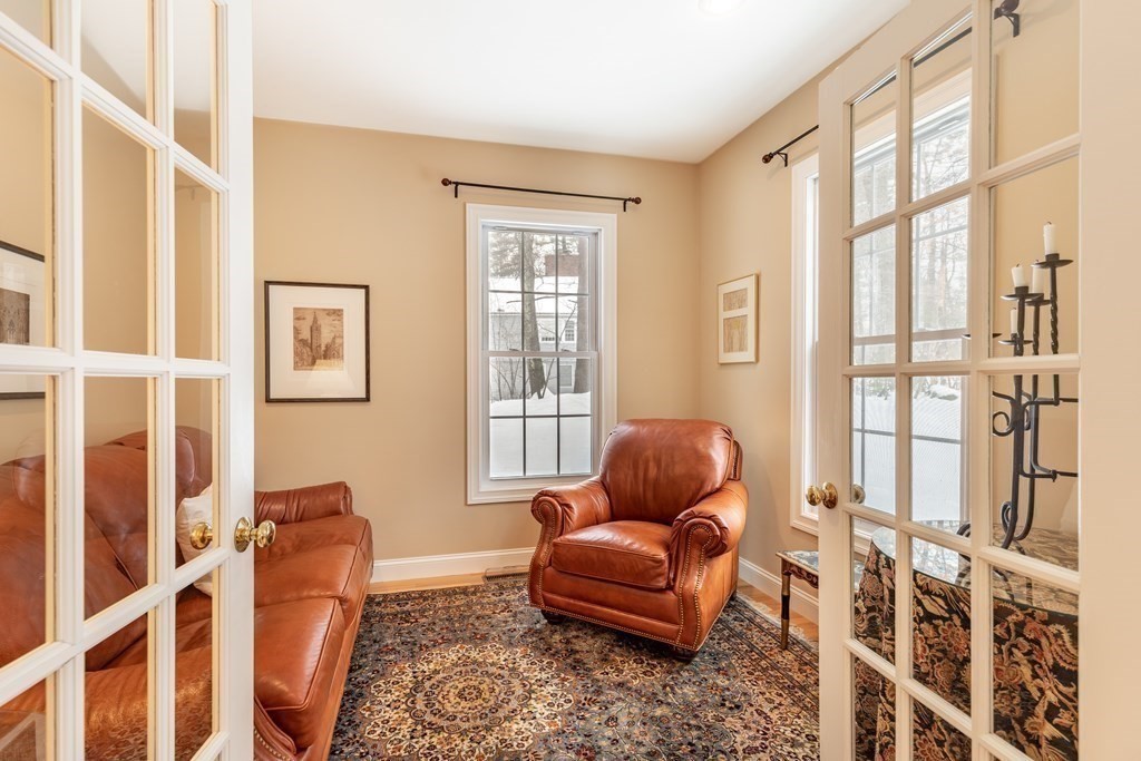 18 Squirrel Hill Road Acton, MA 01720 - Photo 6 of 33 Gallery Image 6