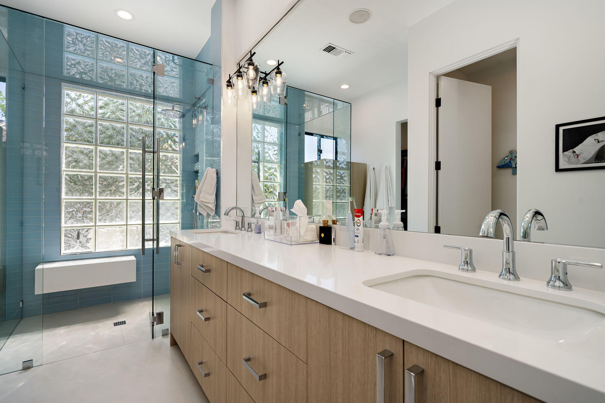 194 Loch Lomond Road Rancho Mirage, CA 92270 - Photo 14 of 33 64-web-or-mls-DFLoman_OPMG_0426_064