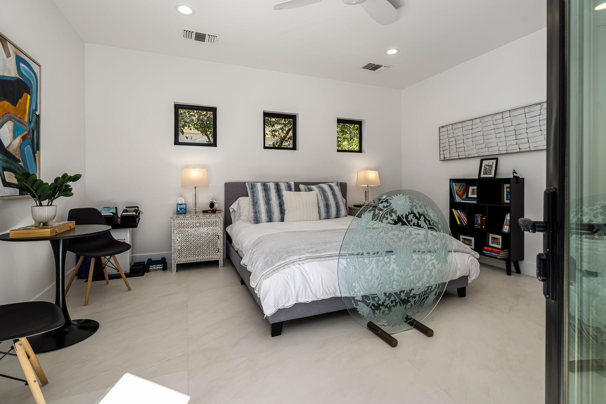 194 Loch Lomond Road Rancho Mirage, CA 92270 - Photo 21 of 33 23-web-or-mls-DFLoman_OPMG_0426_023