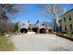 47 Sanborn Road Hampton Falls, NH 03844 - Photo 2 of 4
