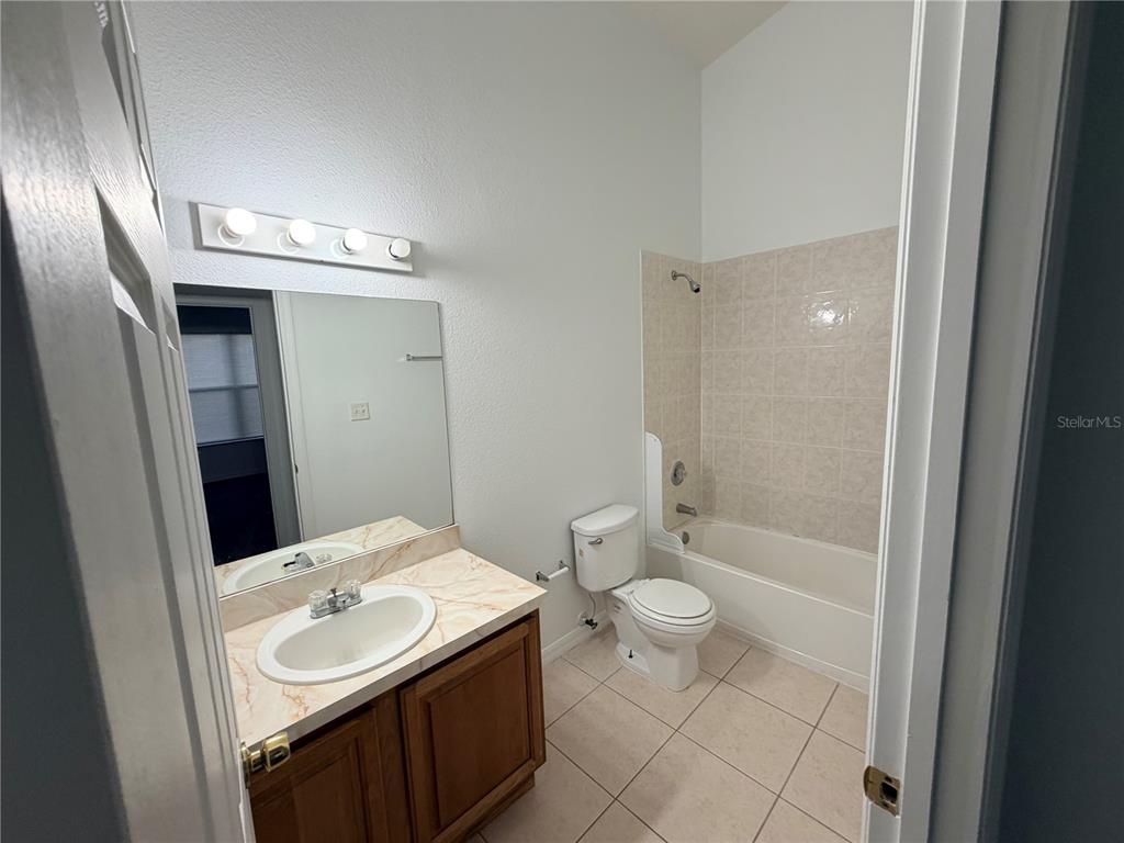 642 Captiva Circle, Unit 642 Kissimmee, FL 34741 - Photo 9 of 10
