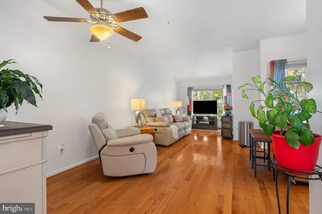 $489,900 | 804 Pasadena Place, Bowie, MD 20716