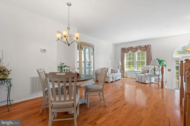 $489,900 | 804 Pasadena Place, Bowie, MD 20716