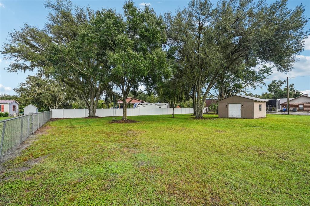 4708 Gallagher Road Plant City, FL 33565 - Photo 19 of 62