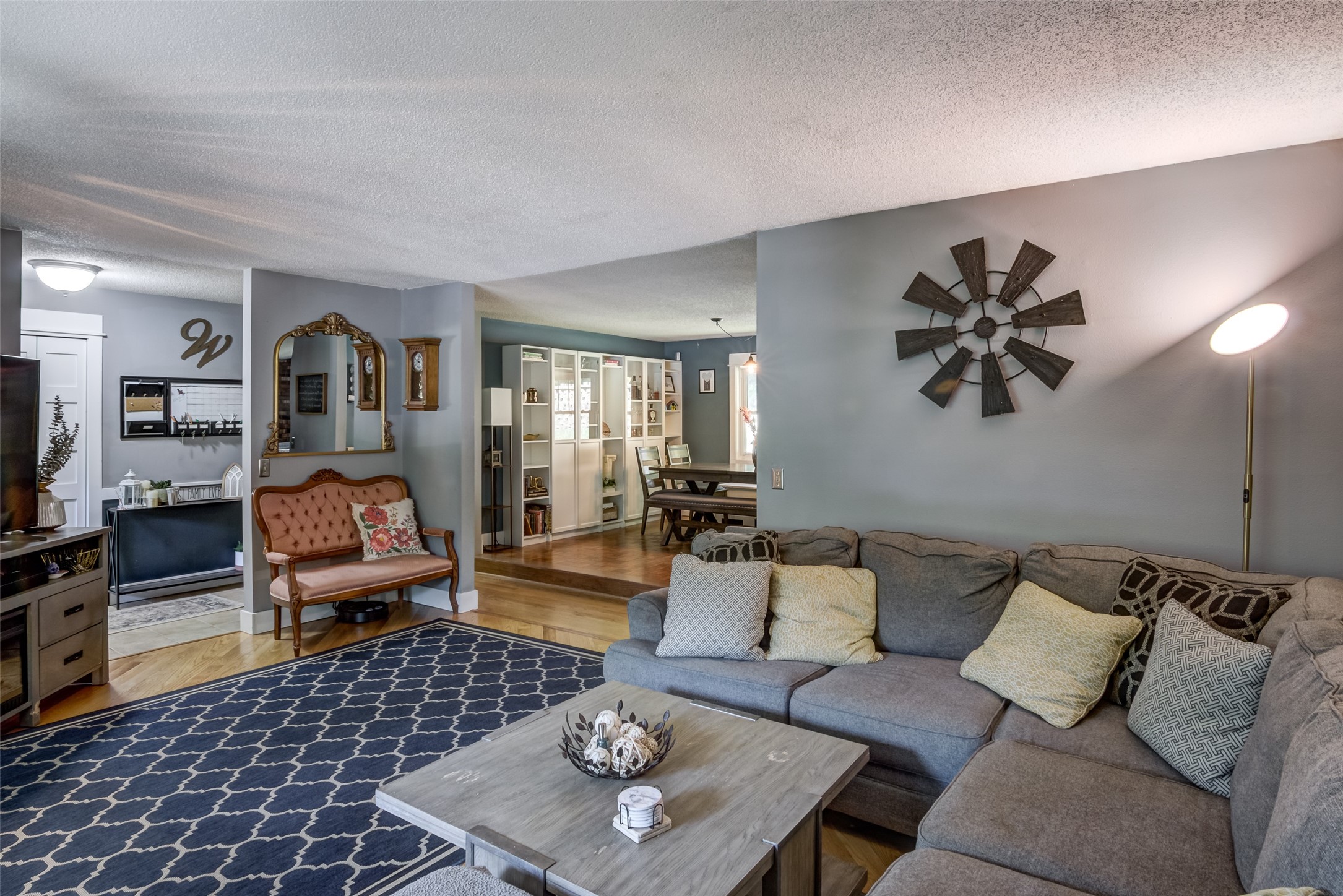 3622 Golf Road Eau Claire, WI 54701 - Photo 3 of 45