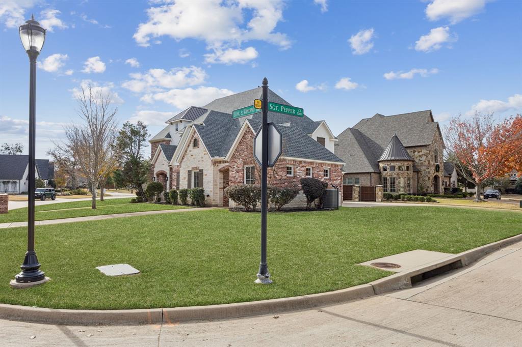 1411 Long And Winding Road Mansfield, TX 76063 - Photo 3 of 37