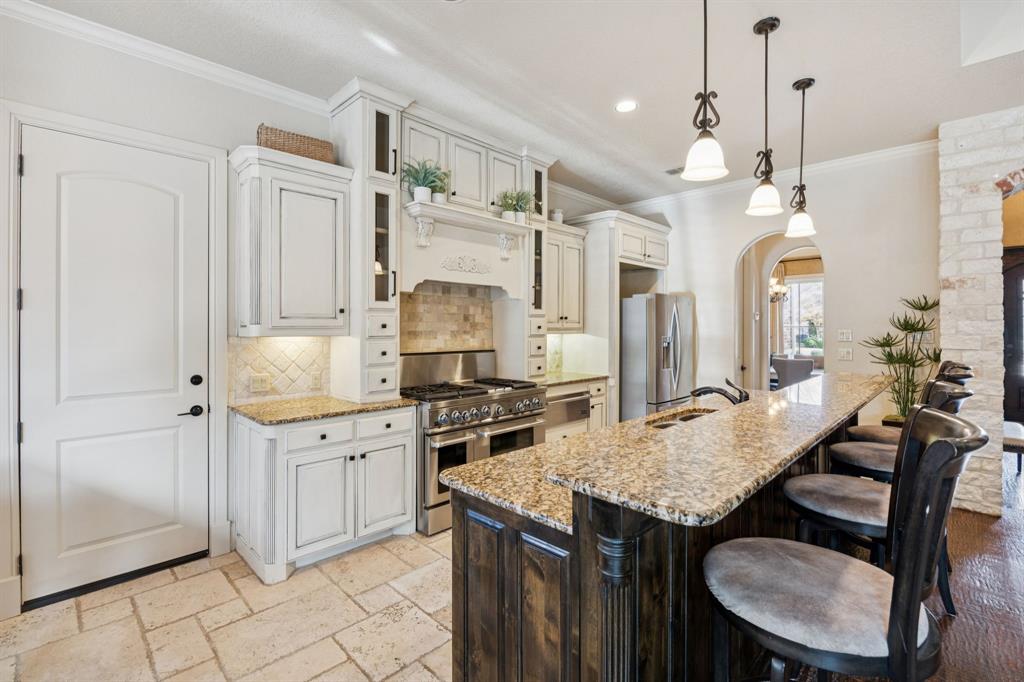 1411 Long And Winding Road Mansfield, TX 76063 - Photo 32 of 37