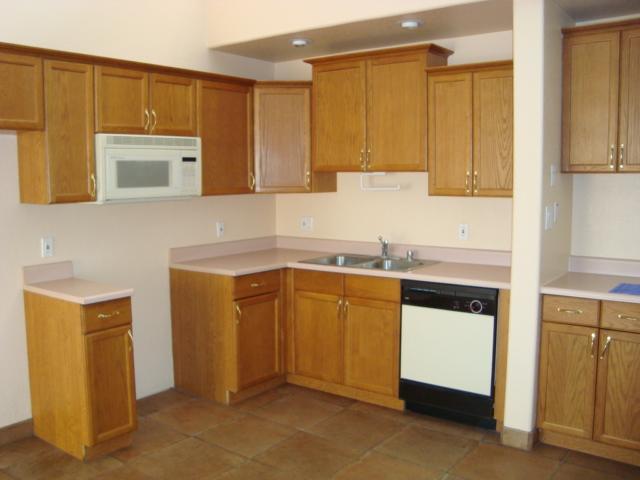 2629 East Roma Avenue Phoenix, AZ 85016 - Photo 2 of 9 kitchen
