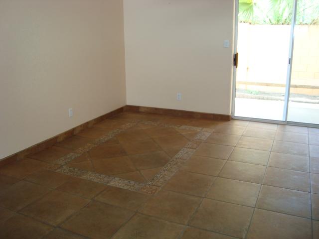 2629 East Roma Avenue Phoenix, AZ 85016 - Photo 4 of 9 dining/eat in kitchen