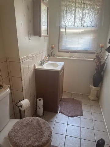 a view of a black and white wall