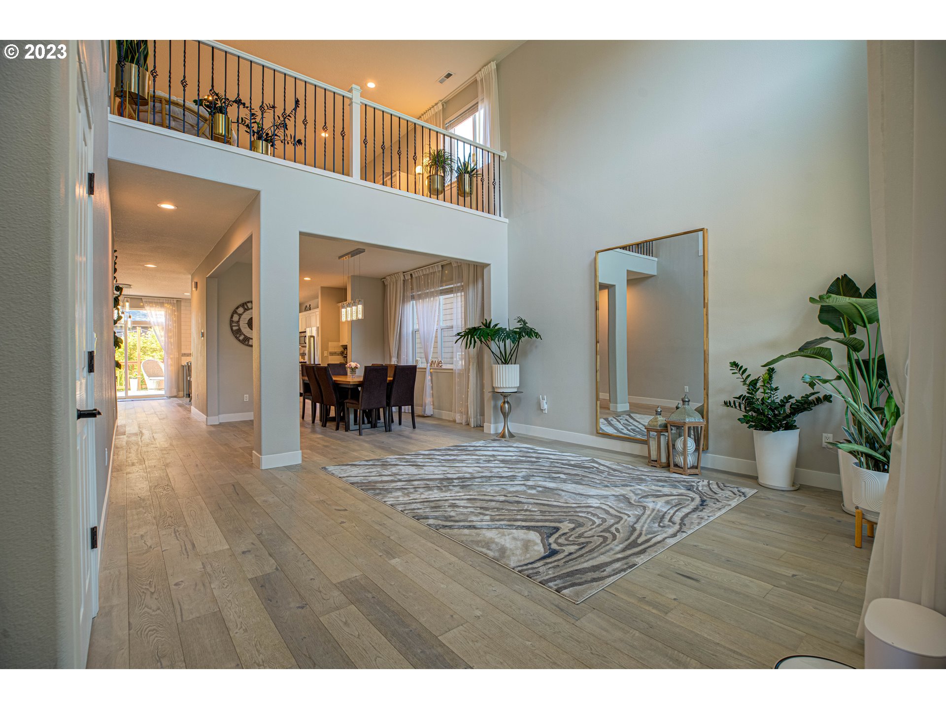 6055 Southeast 28th Street Gresham, OR 97080 - Photo 14 of 48 a view of a living room and dining room