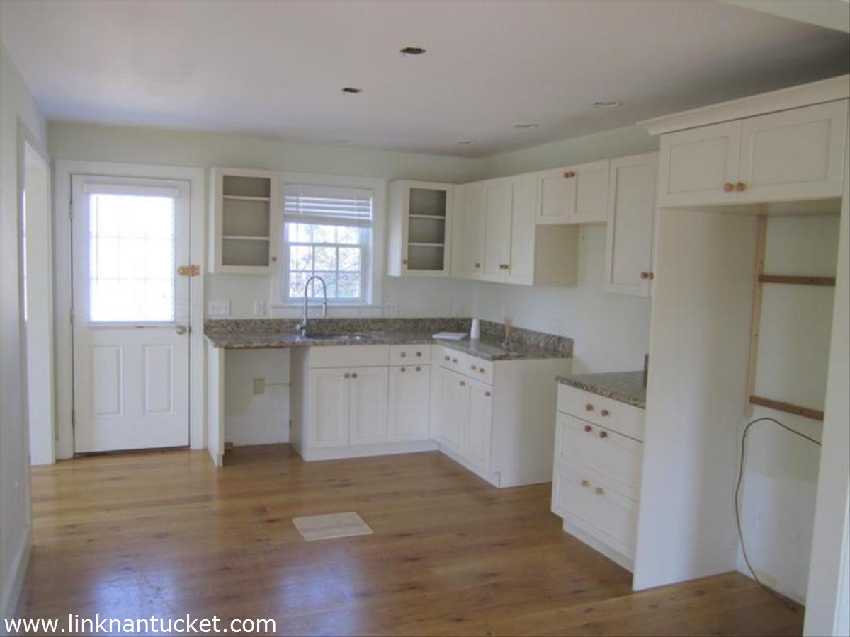 95 Hinsdale Road Nantucket, MA 02554 - Photo 5 of 19 Gallery Image 5