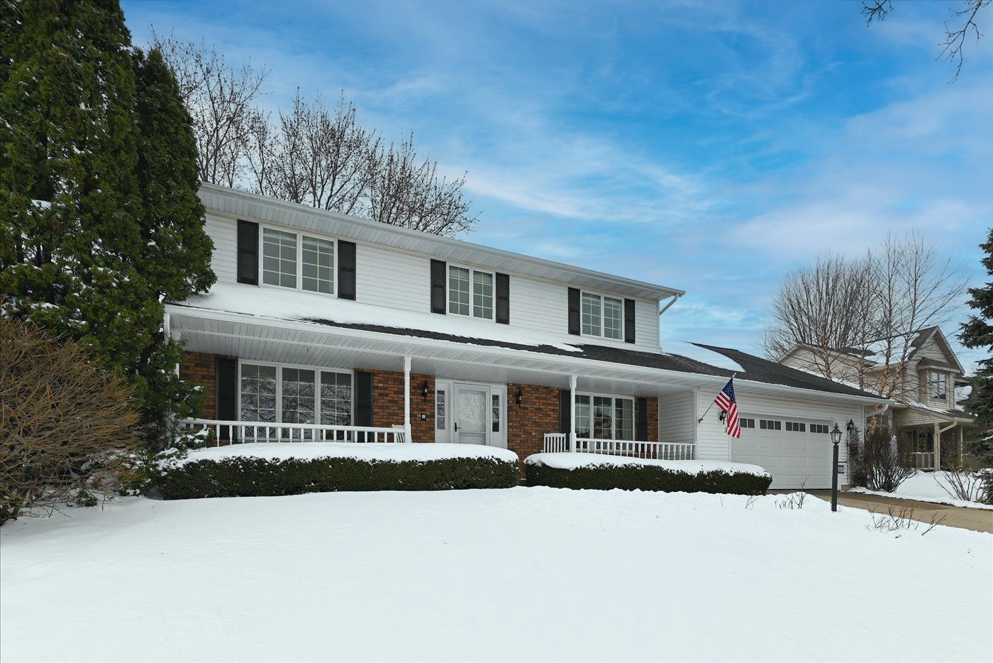 1025 Pasadena Parkway Waunakee, WI 53597 - Photo 2 of 40