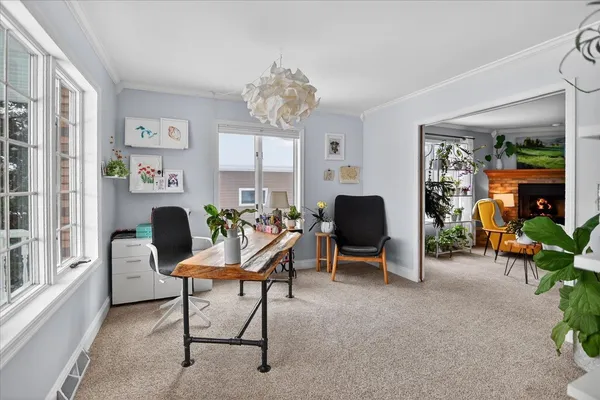 $579,900 | 1025 Pasadena Parkway, Waunakee, WI 53597