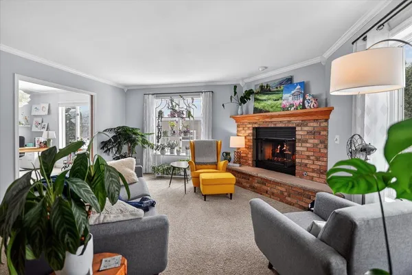 $579,900 | 1025 Pasadena Parkway, Waunakee, WI 53597