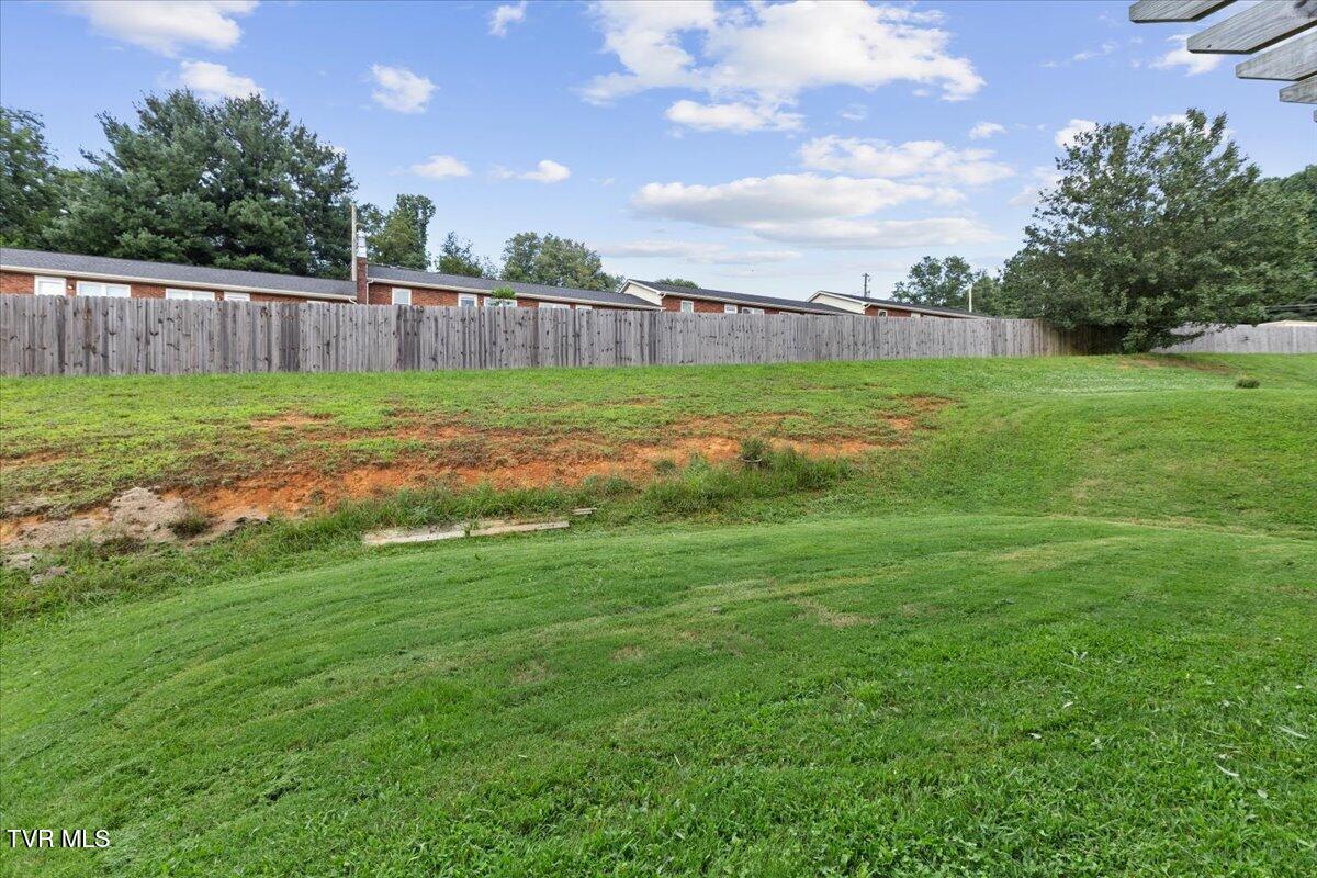 53 Thread Lane Johnson City, TN 37604 - Photo 36 of 37 36-IMG_3148