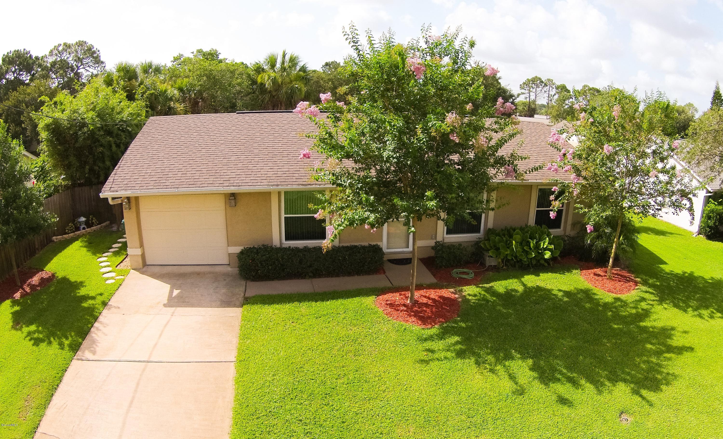 6345 Irving Road Cocoa, FL 32927 - Photo 1 of 27 Front