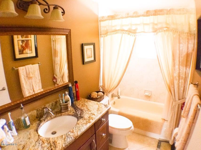6345 Irving Road Cocoa, FL 32927 - Photo 10 of 27 bathroom