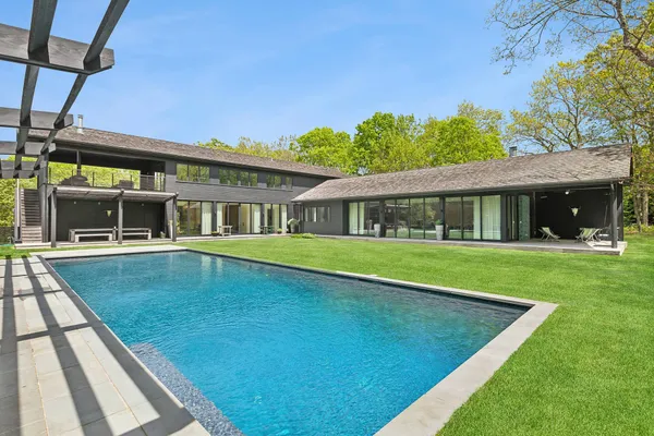 $150,000 | 349 Division Street, Sag Harbor, NY 11963