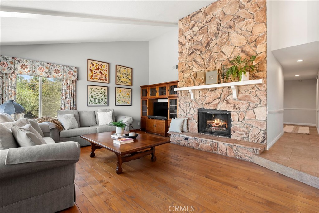 5012 Sleeping Indian Road Fallbrook, CA 92028 - Photo 6 of 59 Gallery Image 6