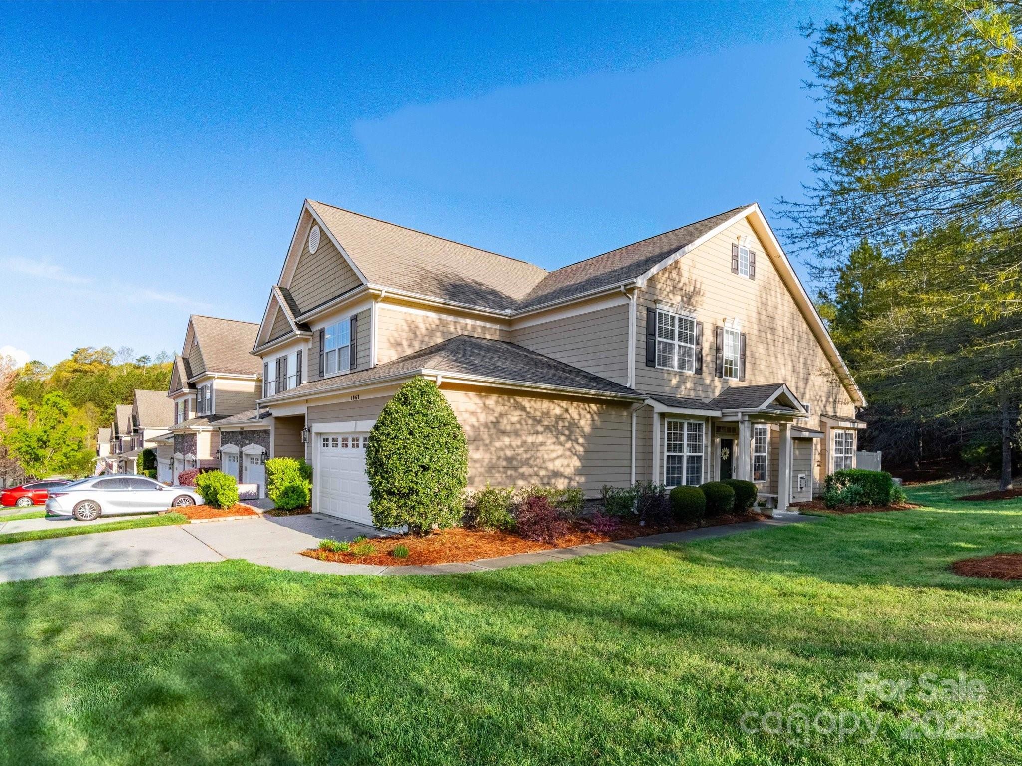 1067 Silver Gull Drive Fort Mill, SC 29708 - Photo 1 of 42 Gallery Image 1