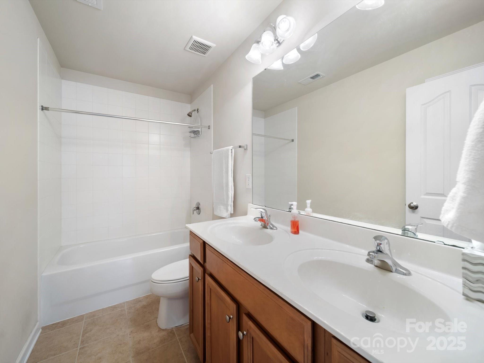 1067 Silver Gull Drive Fort Mill, SC 29708 - Photo 39 of 42 Gallery Image 39