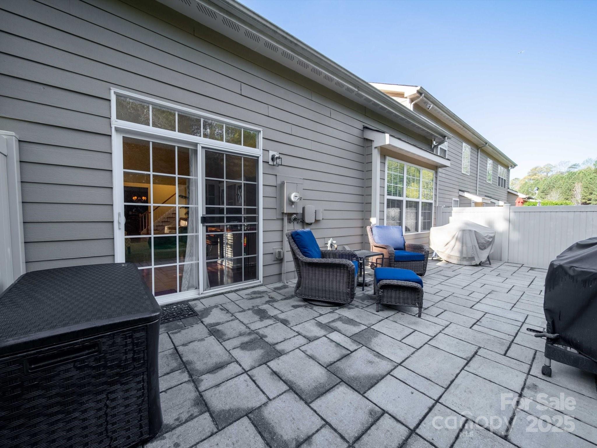 1067 Silver Gull Drive Fort Mill, SC 29708 - Photo 4 of 42 Gallery Image 4