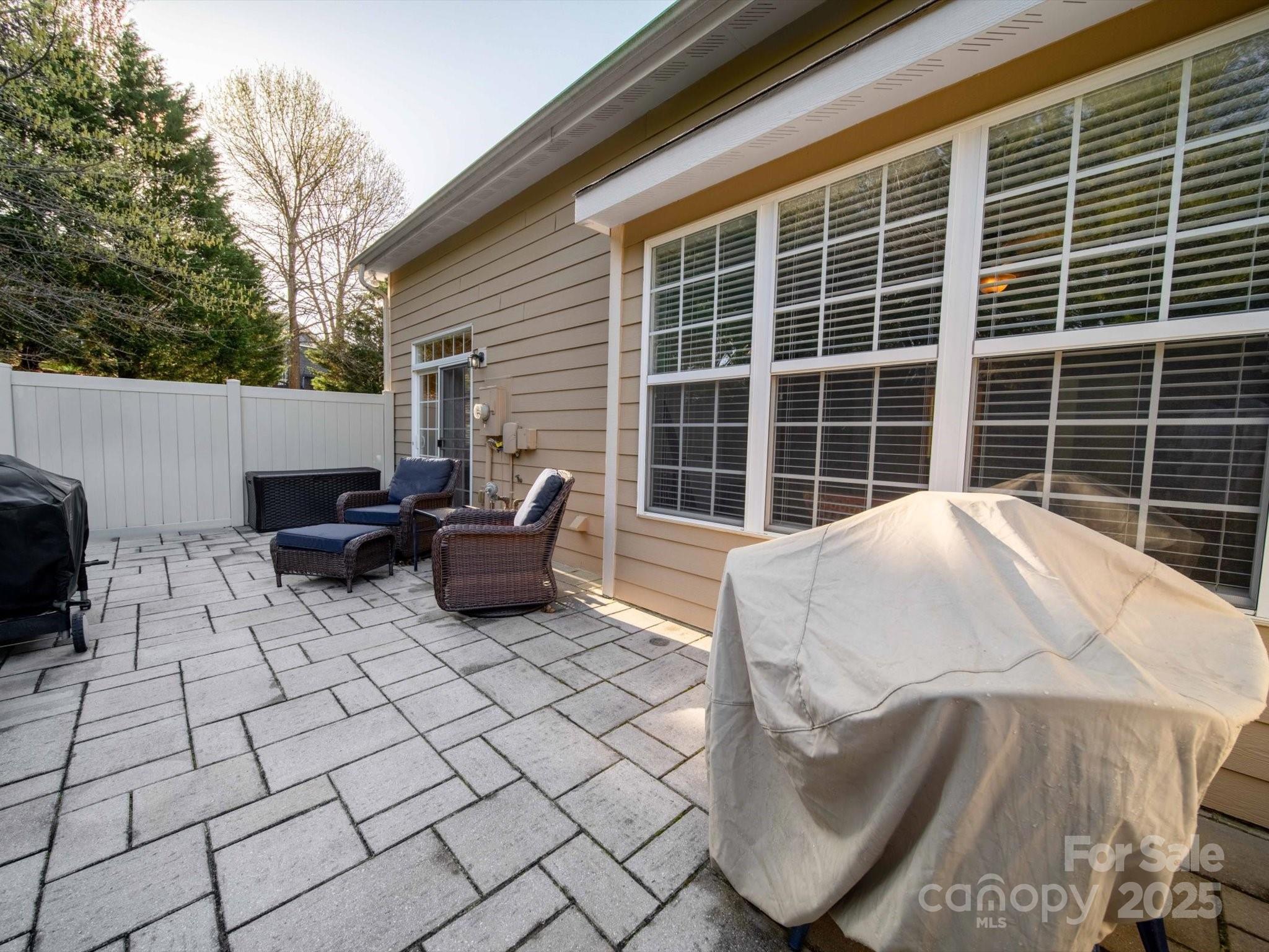 1067 Silver Gull Drive Fort Mill, SC 29708 - Photo 5 of 42 Gallery Image 5