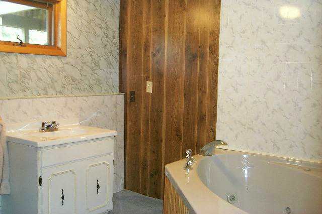 2237 West Miller Ridge Road Scales Mound, IL 61075 - Photo 8 of 9 Gallery Image 8