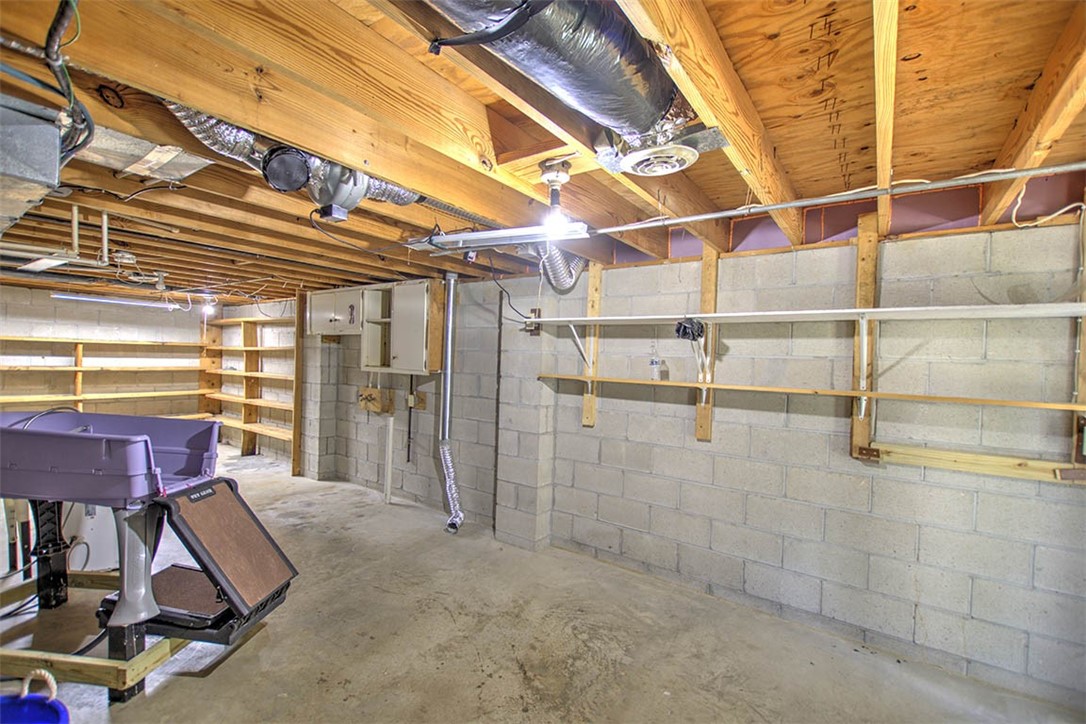 6145 Sangamon Road Decatur, IL 62521 - Photo 25 of 34