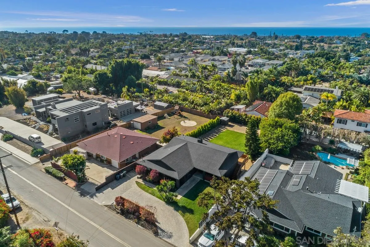 970 Saxony Road Encinitas, CA 92024 - Photo 32 of 39 an aerial view of residential houses with outdoor space